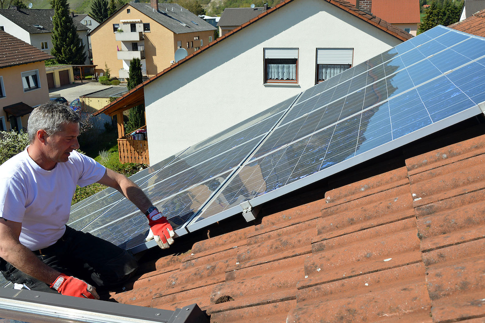 DachCheck an Solaranlage