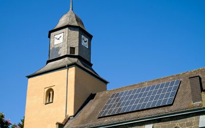 „Und was sagt der Denkmalschutz?“ – Was bei Photovoltaik-Anlagen auf besonders geschützten Gebäuden zu beachten ist